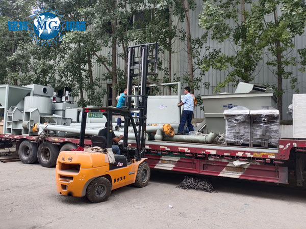 ���������ɷ�ɰ�{�����O���ѽ��l؛